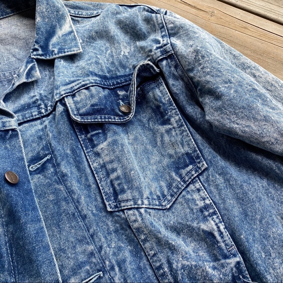 Vintage Acid-Washed Denim/Jean Jacket - Picture 2 of 8